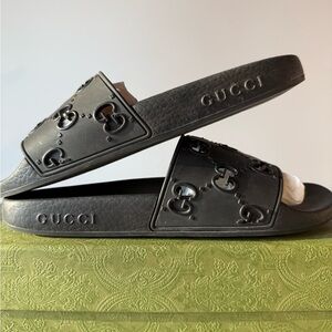 Rubber GG Monogram Perforated Womens Slide Sandals